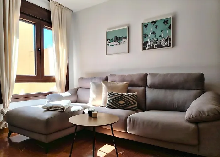 Paseo De Almeria Suites En Pleno Centro De Almeria, 2 Hab